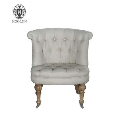 French Style Single Seater Wooden Easy Chair Price